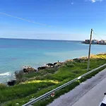 Levante *